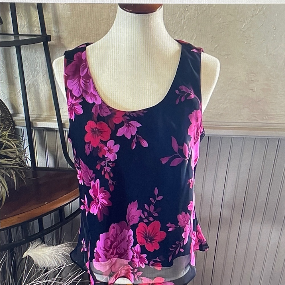 Black Floral Scoop-Neck Camisole with Pink Blooms